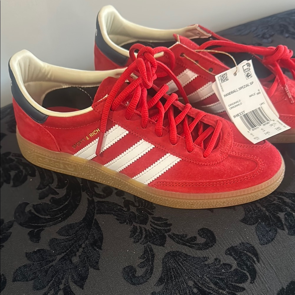 Adidas sporty and rich handball spezial sneakers red size 6 men’s 8.5 women’s